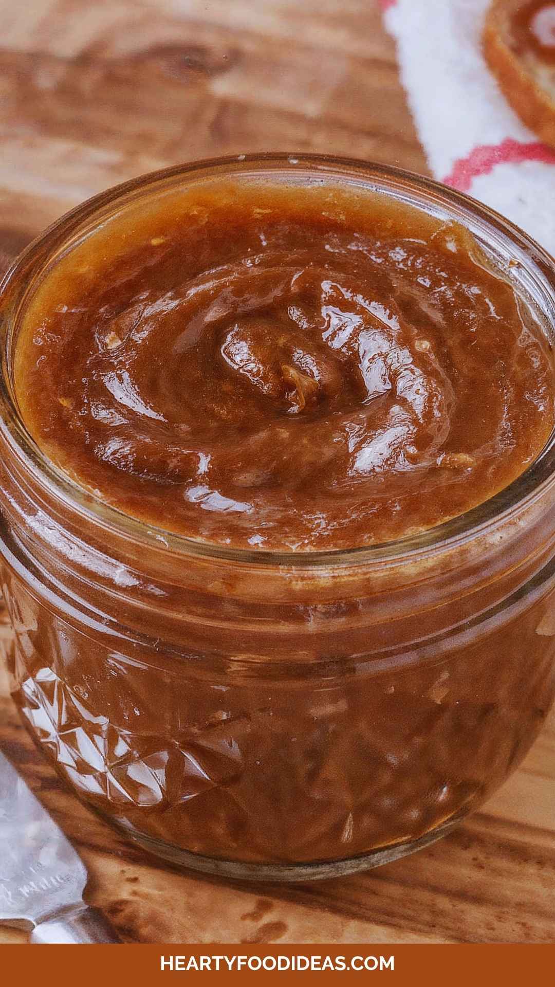 6-Ingredient Spiced Pumpkin Butter Copycat Recipe
