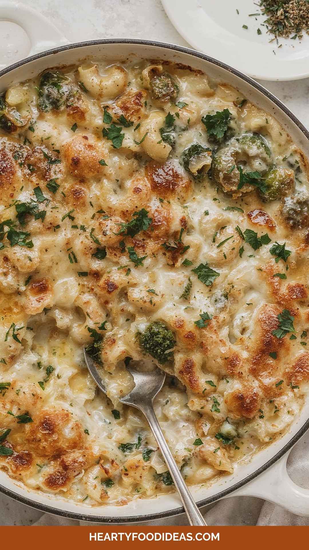 Best Broccoli Cheddar Chicken and Noodle Casserole Best Broccoli Cheddar Chicken and Noodle Casserole