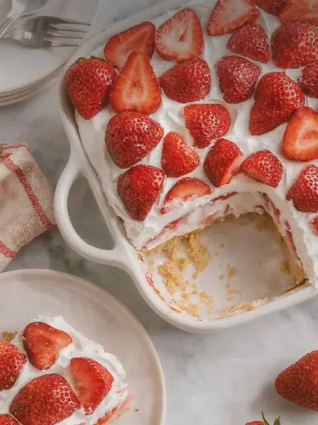 Strawberry Tiramisu